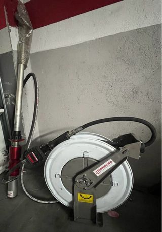 Errollador,bomba y pistola contadora aceite .