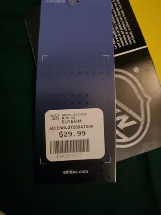 Camiseta NHL Nueva con etiquetas