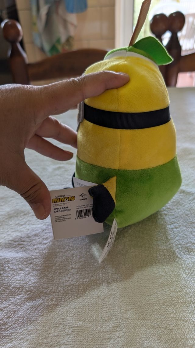 Minions peluche Apple Carl, Altezza 18 cm. Nuovo