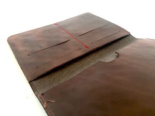 Cartera/tarjetero Pikolinos de cuero marrón