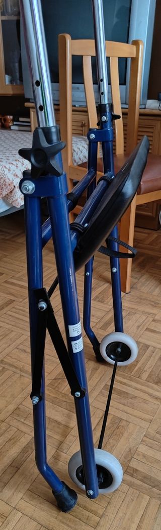 Andador para personas mayores