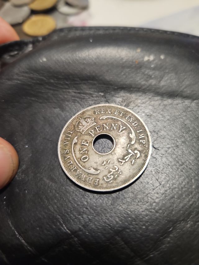 Lotto di 4 monete antiche dal mondo