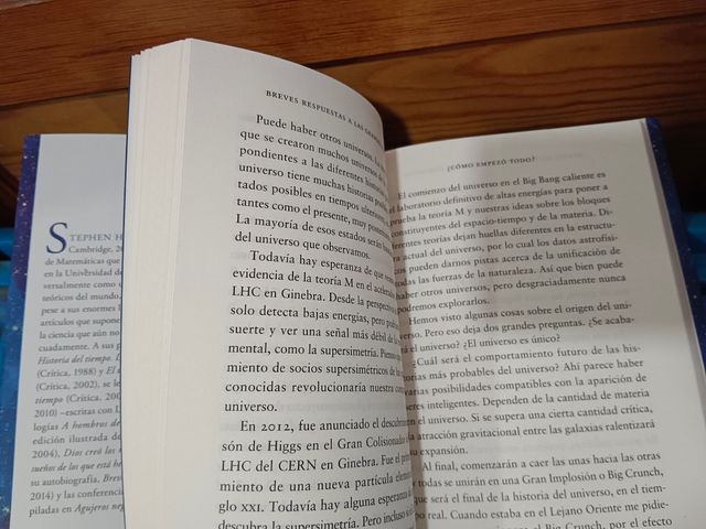 Libro di Stephen Hawking