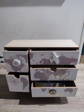 Mini cajonera de madera