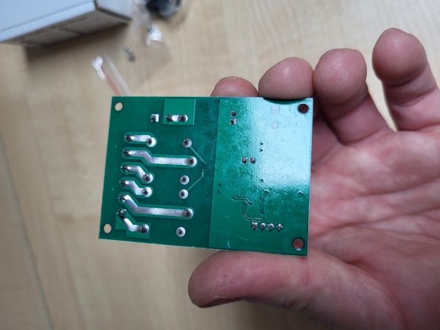 Interruttore radiocomandato 2 canali