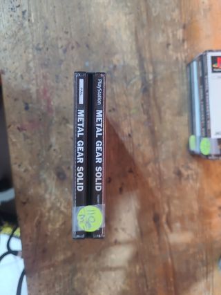 Juego ps1 Metal geard solid