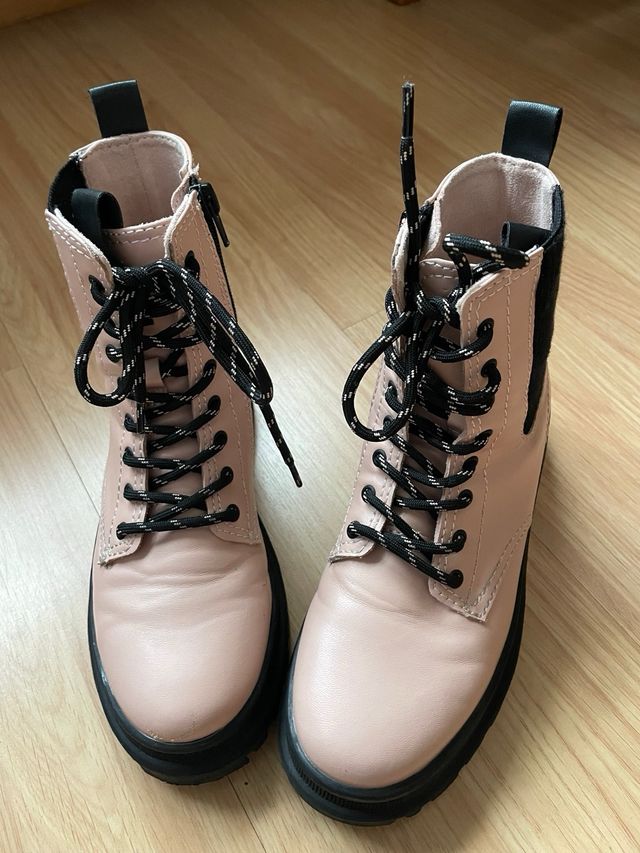 Botas Zara niña rosa claro