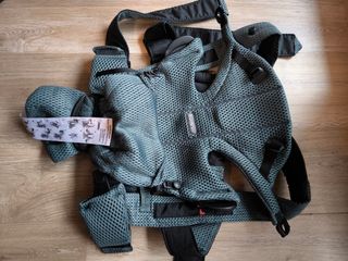 Mochila babybjörn airy mesh 