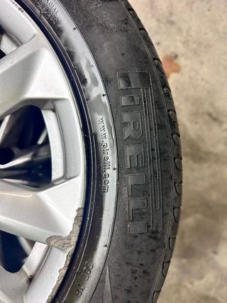 Llanta NiSSAN QASHQAI