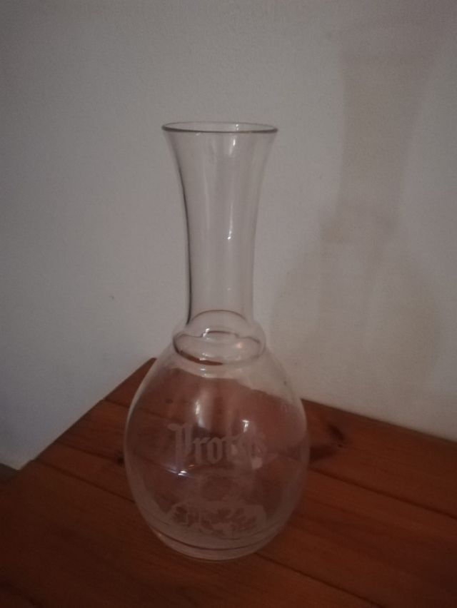 Vendo Decantador de vino marca Protos
