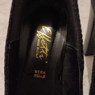 Scarpa décolleté con tacco nera nr 37