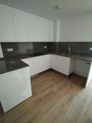 Montaje de muebles, reformas, fontanero