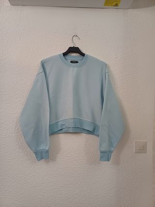 Sudadera azul bershka