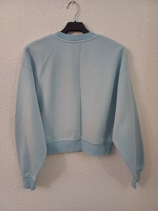 Sudadera azul bershka