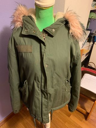 Chamarra verde de abrigo bershka