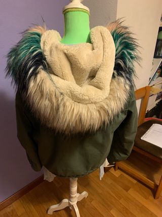 Chamarra verde de abrigo bershka