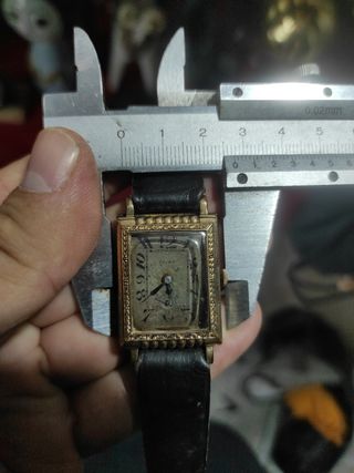RELOJ TITAN