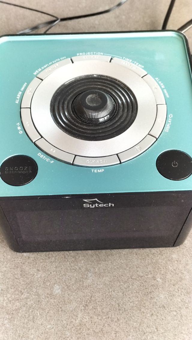 RADIODESPERTADOR SYTECH