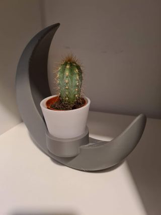 Peça de decoração em forma de LUA NOVO