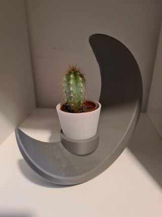 Peça de decoração em forma de LUA NOVO