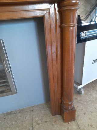 FRENTE DE CHIMENEA EN MADERA