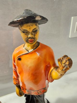 Pareja oriental esculturas