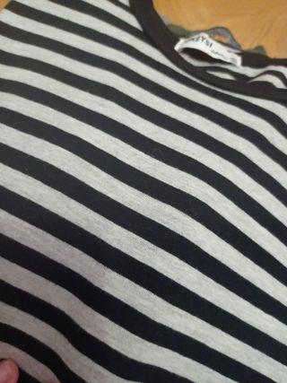 Camiseta de media manga 