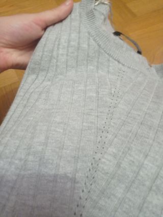 Top gris de manga larga