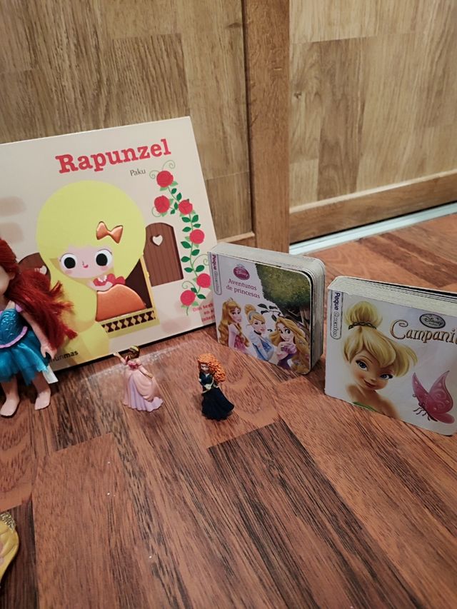 Lote juguetes/libros niña
