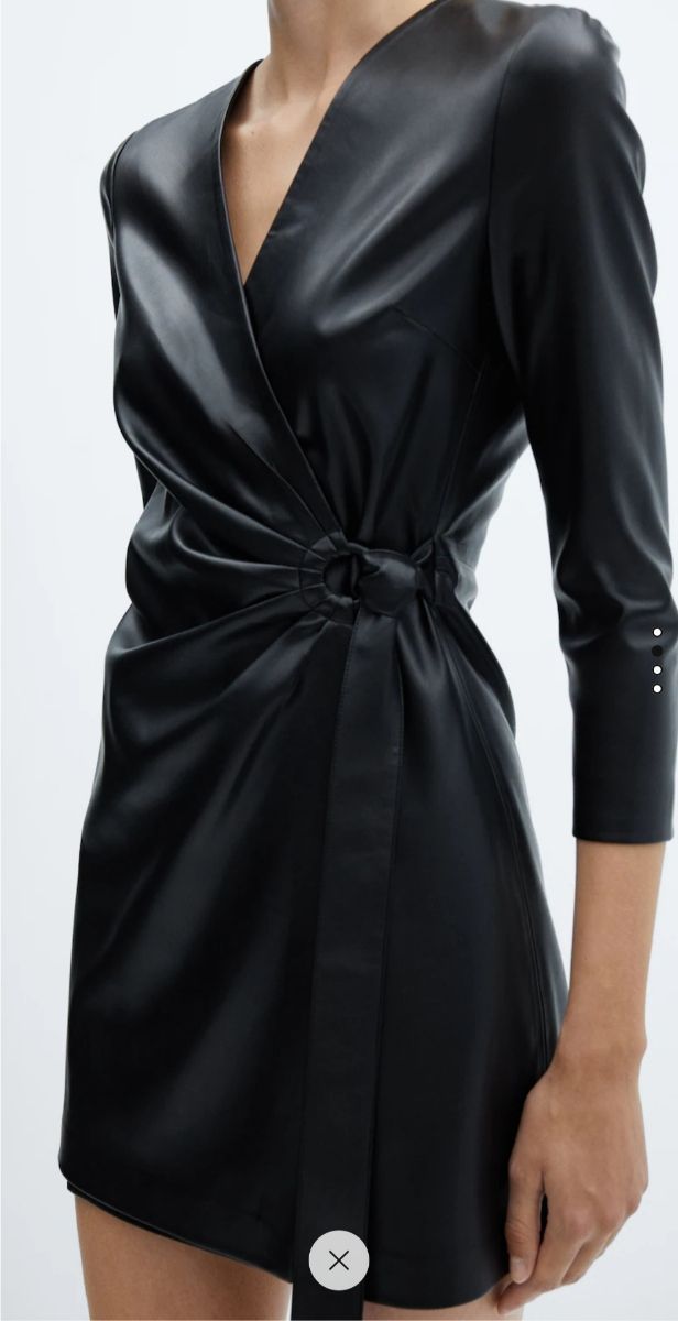 Vestido Mango efecto piel.