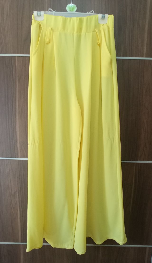 Pantalon Ancho Amarillo