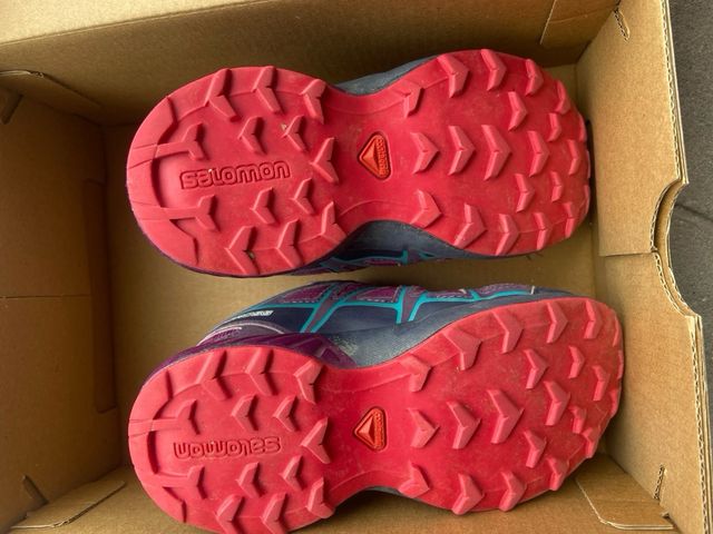 Zapatillas de montaña de niña ,Salomon talla 27