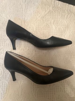 Zapato vestir azul marino Zendra Basic talla 39. 
