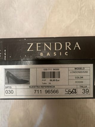 Zapato vestir azul marino Zendra Basic talla 39. 