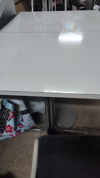 Mesa cocina Escucho ofertas