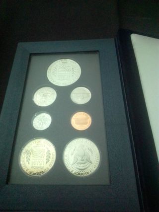 SIETE MONEDAS CONMEMORATIVAS MUNDIAL EE.UU. 1994.