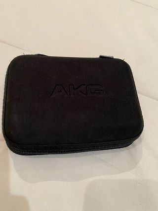 Cascos AKG K451