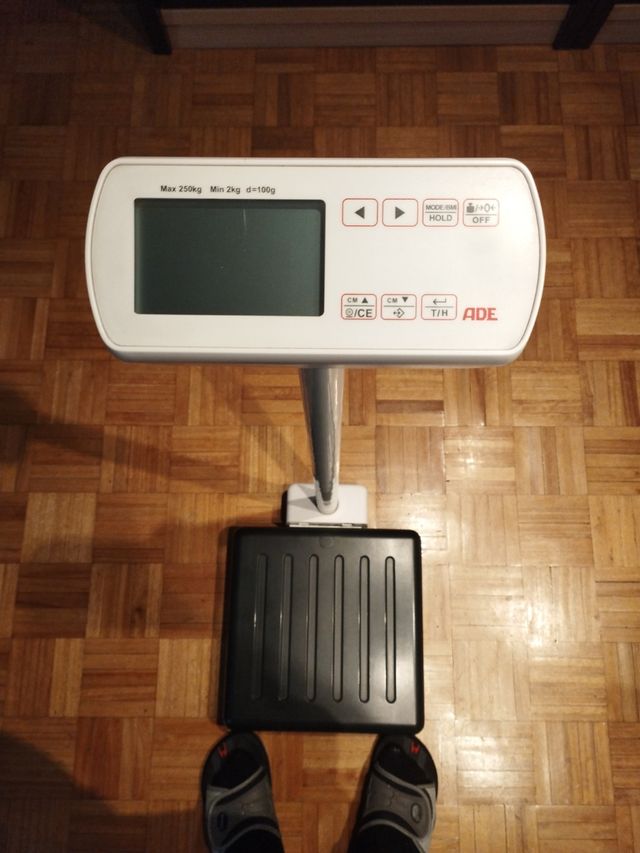 Báscula ADE