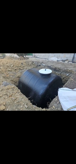 Piscinas bidones y fosas sépticas