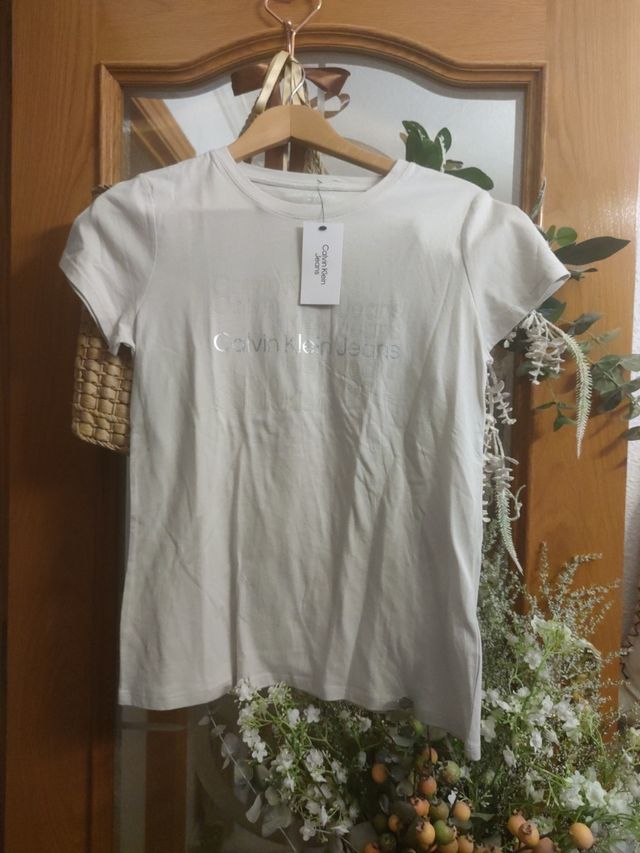 Camiseta Calvin Klein