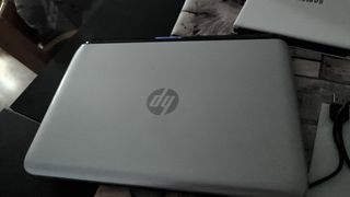 Hp pavillon 10 TS touch screen