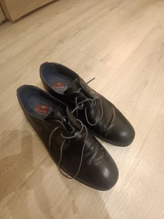 Zapato negro invierno de vestir 45