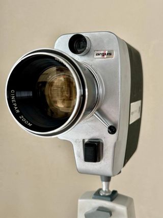 Argus Instant Load 811 - Super 8