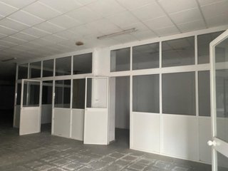local comercial dos hermanas