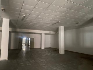 local comercial dos hermanas