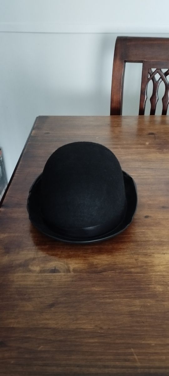 Sombrero Charles Chaplin o Sherlock Holmes