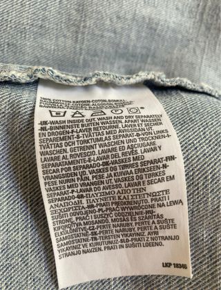 Chaqueta levis 