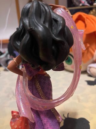 Figura disney showcase esmeralda 20 Th jorobado