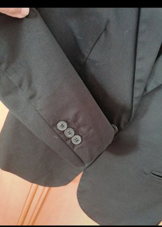 Traje negro*Zara*