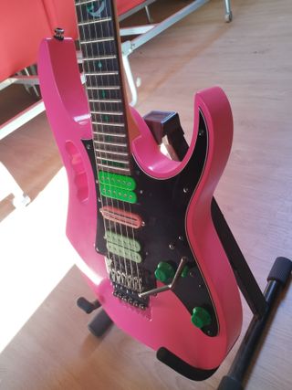GUITARRA IBANEZ JEM 555 PERSONALIZADA
